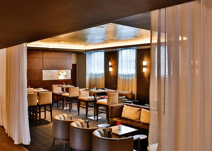 Hotel The Godfrey 4*