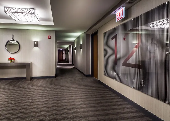 The Godfrey 4* Chicago