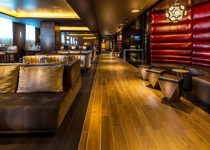 The Godfrey Hotel 4*