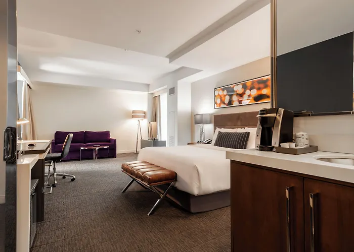 The Godfrey 4* Chicago